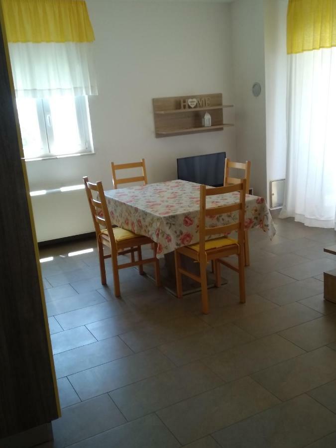 Apartments Palit Rab Town Eksteriør bilde