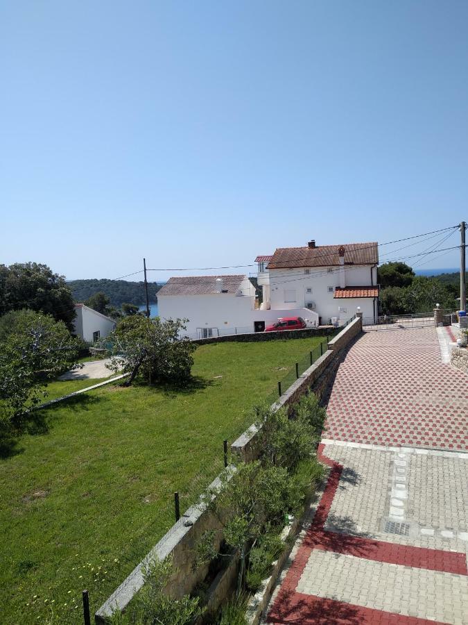 Apartments Palit Rab Town Eksteriør bilde