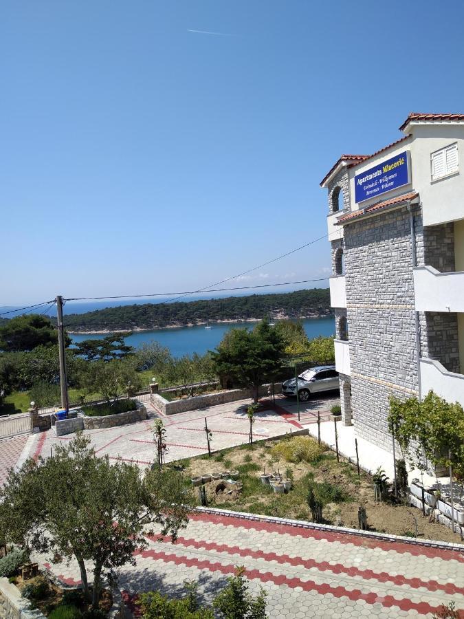 Apartments Palit Rab Town Eksteriør bilde